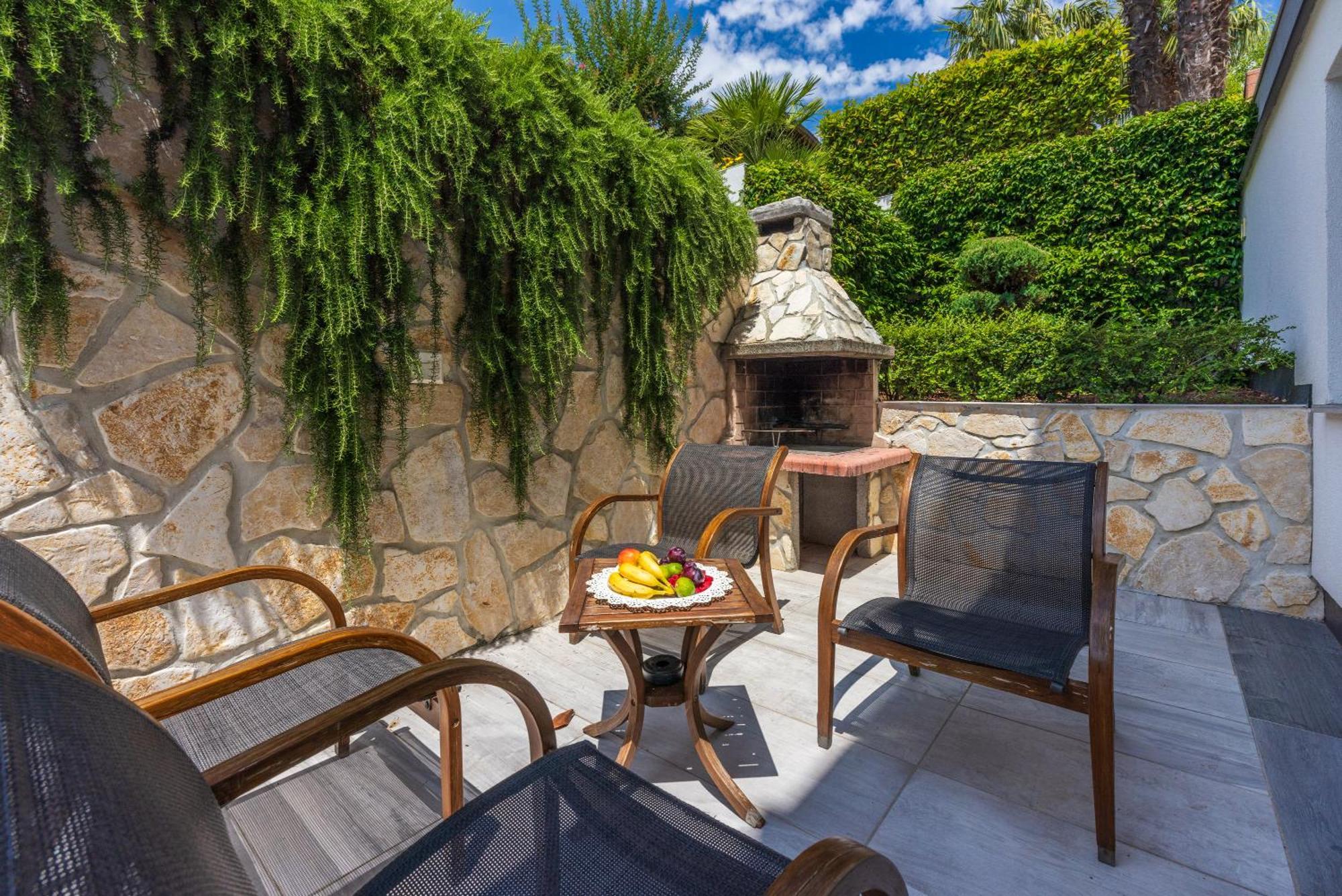 Relax Derossi 2 Lägenhet Crikvenica Exteriör bild